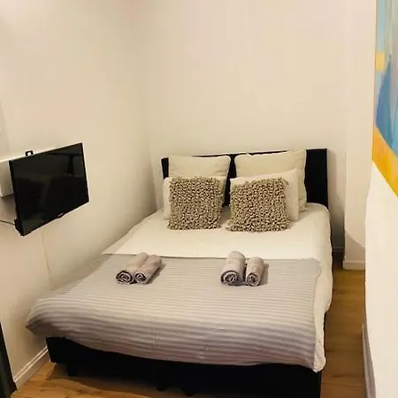 فندق-كبسولة Maison 88 *