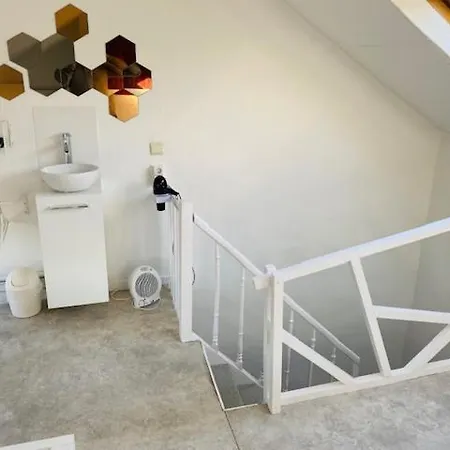 Maison 88 Капсульный отель *